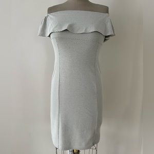 ZARA Women’s Polka Dot Dress. Colour pale green/white in size Small